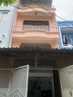 4 rooms 5 X 15 M Hà Tôn Quyền