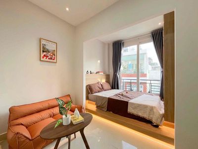 The kitchen studio is away from the new bed in Phan Xích Long.
