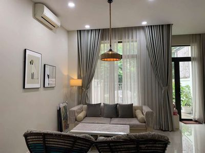 Rent a House of Seven as well as a 3rd floor bedroom for 35 million months.