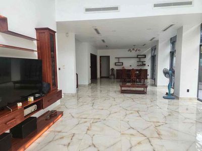 Rent the villa. The Valora Fuji compound is just the office.