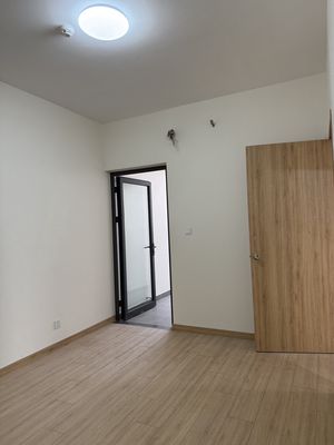 Rent the apartment Aurora Residence 79 m2 3 bedrooms, 2 open view toilets