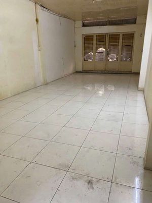 Rent a house in Trần Bình Trọng. 5th.