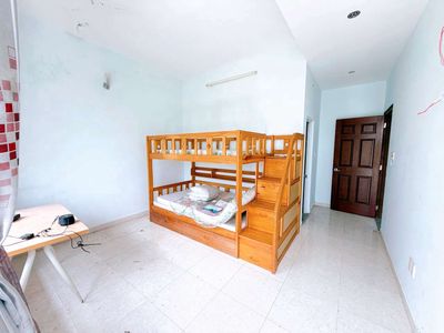 Rent the river view - Đào Sư Tích villa, Nhà Bè