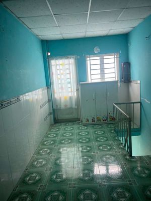 Rent a room at Zhun Lang University.
