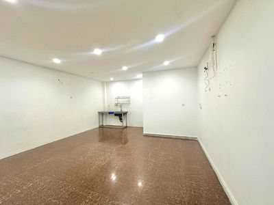 Studio Nguyễn Thị Tú.4 million a month with air conditioning, room wide
