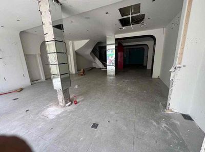 10 x20-Nguyễn Gia Trí - D2 - 3 floors - 150 million
