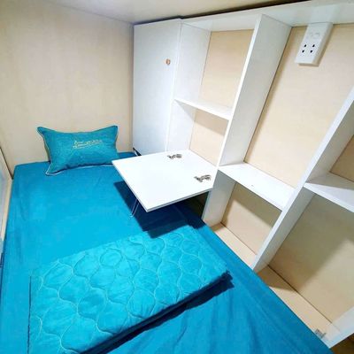 Get women a mini- sleepbox cheap 3-1 district center.