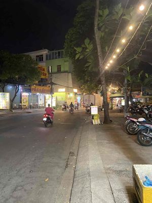Rent the local embassin street 6-30 meters(4.2 X7) next to the galaxy cinema