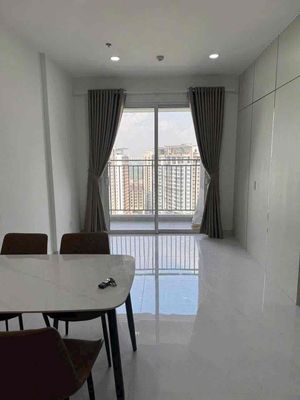 Rent a Sunrise Riverside apartment.
