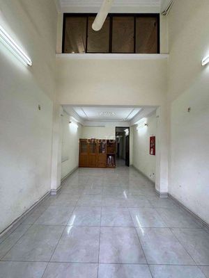 Renting a Phạm Hữu Chí cash house, District 5.