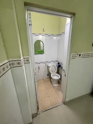 Clean room, Private bathroom, Lot of Brick Men, window, Q.Tân Phú