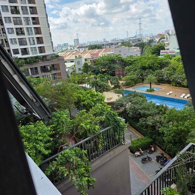 Rent two bedrooms for 7.5 million-- PiCity High Park, District 12 Prices.