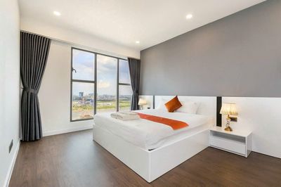 Rent 3 bedrooms 188 m. 2/2/4/3 o'clock
