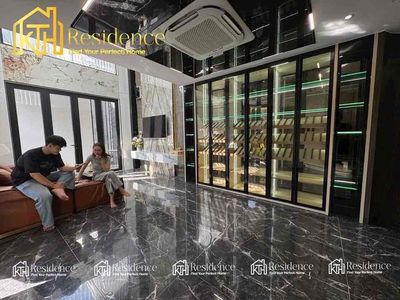 clear the alley alley alley hall. Full high-level Phan Huy Ích furniture.