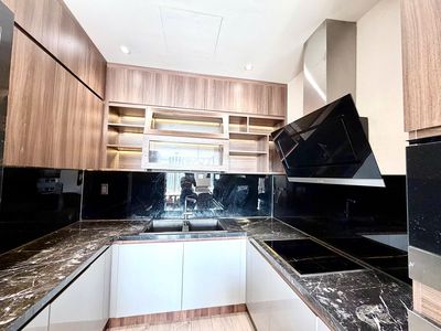 Two bedrooms, two full bathroom Y-shaped furniture, Orchard Park View