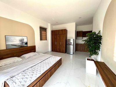 Super cool Studio - beautiful woodner - wide