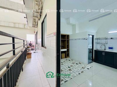 Close to a free commercial college. A full studio.