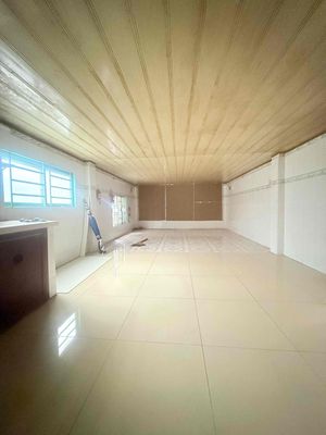 Renting, business facilities, 4,2 x17,2 floors, Chan Chun, District 7