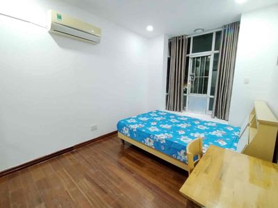 To rent rooms away from rhit and honor the five-p win.