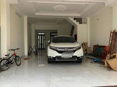 The open house of ever-inhabited shelter. Six new bedrooms clean.