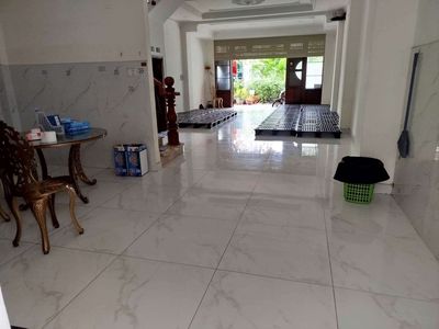 The open house of ever-inhabited shelter. Six new bedrooms clean.