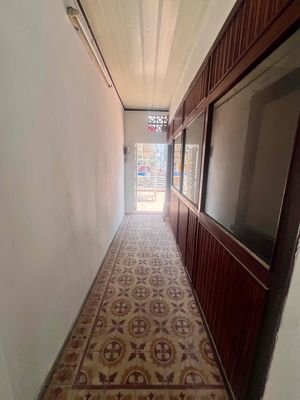 women's room is rented in 10 centimeters.