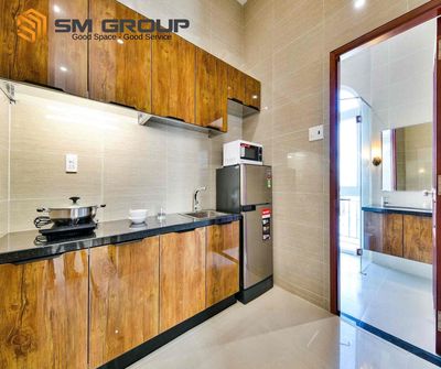 The apartment is kind of a one- bedroom - two bedrooms are only 8 million and a half in Phan Xích Long.