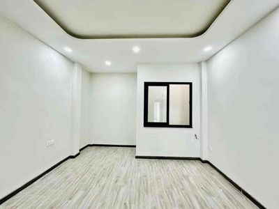 The new super built 343/3 Bis Sư Vạn Hạnh, 3 bedrooms, 3 stories.