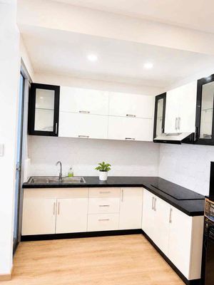 It was the owner who rented Ruby two bedrooms full of 12.5 million in the same place.