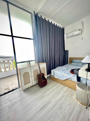Renting the Cityland Services Room 2 bedrooms at 7 million and a half - a room for 5 million.