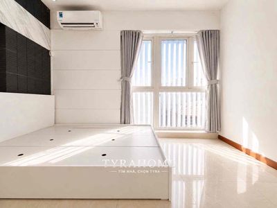 2th floor room service full interior next to Phan Đăng Lưu. She understands District 1 60 m2