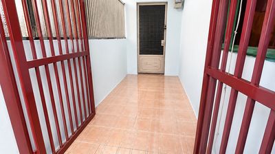 Master Cho rents a new home in District 8