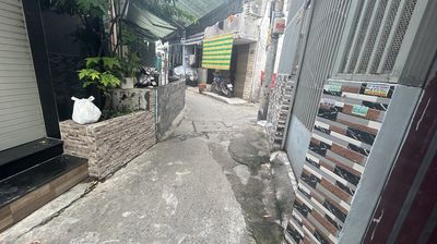 Master Cho rents a new home in District 8