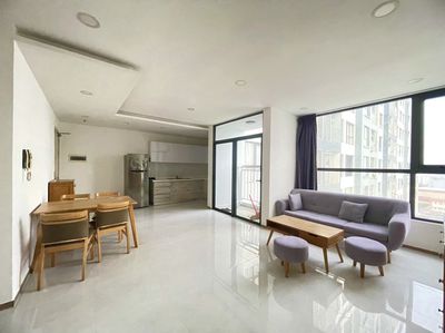 Two bedrooms, Dragon Harbor, View River, Full interior, wide area, one step to the ground