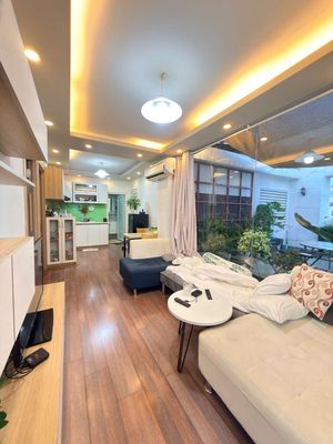 Open a sequence of apartments. One bedroom.