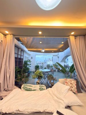 Open a sequence of apartments. One bedroom.