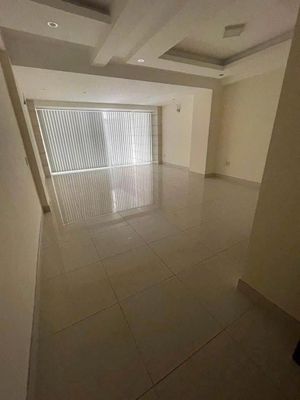 Rent an alley house. Car 322-19. An Dương Vương. 5-1 H.