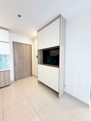 Hire multiple studio apartments, one bedroom, two bedrooms, three bedrooms at the Grand Park.