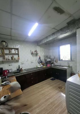 Renting the entire Phạm Thế Hiển 7th District 8