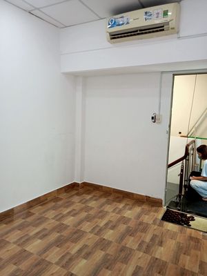 Room 1014/68 cmt8