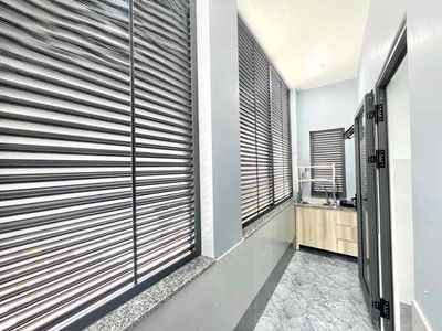 apartment 1 full bedroom balcony deck 10 meters - take the tram