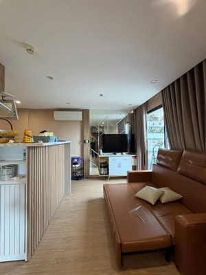 10 million, 2 bedrooms, luxry interior, S8.01th P.A. 9 g. park