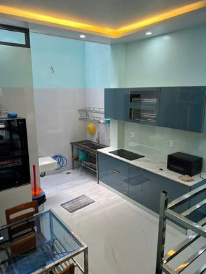 The rental house for Bình Phú, District 6, 4 x 15 meters, 3 floors, 4 bedrooms, elevators.
