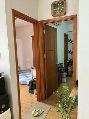 Let's rent out the City of Kha Long and get a police college apartment.