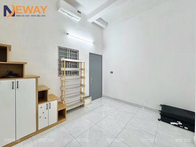 Rooms with A.J., just cộng hòa - The United States, near T3, just 4.x million.