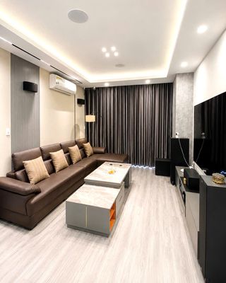 Renting a Sky Center 129m2, 3 bedrooms, 3 toilets with 24 million interiors.
