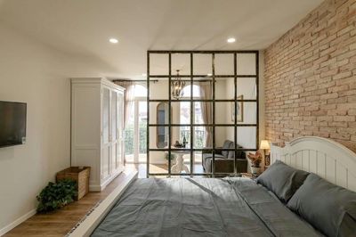 The beautiful Vintage studio apartment, just take your suitcase and stay.