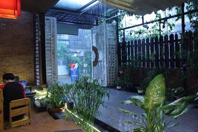 6 mmmt8 District 10, huge area 140 meters2, 2 floors, broad courtyard for 20 cars, 207 freedoms