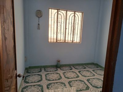 Gives rent to 90 meters 6 million with a back yard tile 20 meters Hiệp Bình Phước Thủ Đức