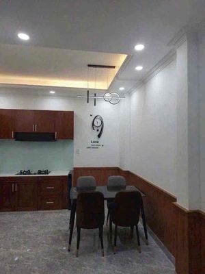 Rent a second floor of the full interior bedroom, Nguyễn Thị Thập, New American Market.